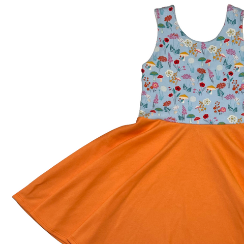 12 Sample Dresses
